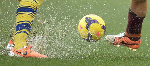 calcio pioggia